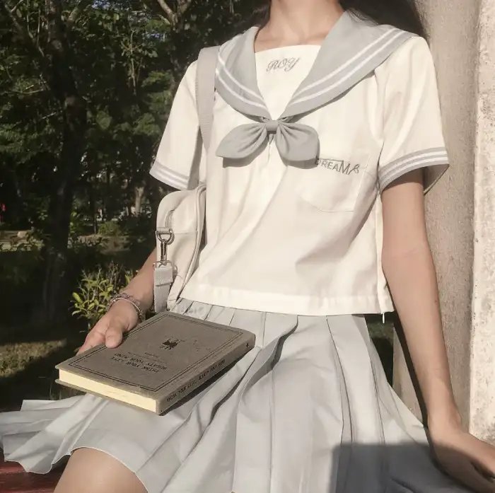 逃离人间